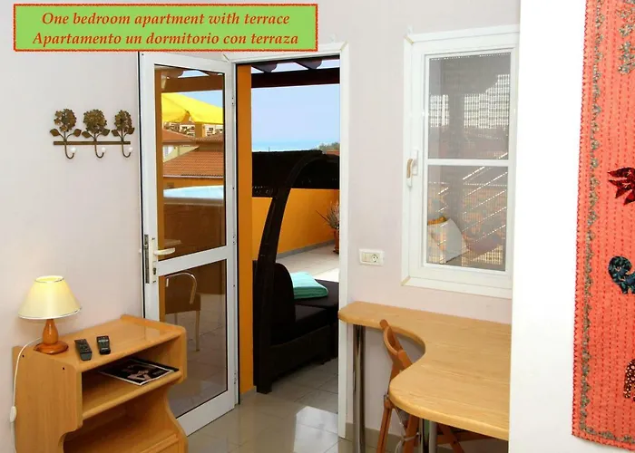 Punta Marina El Llano Appartamento *